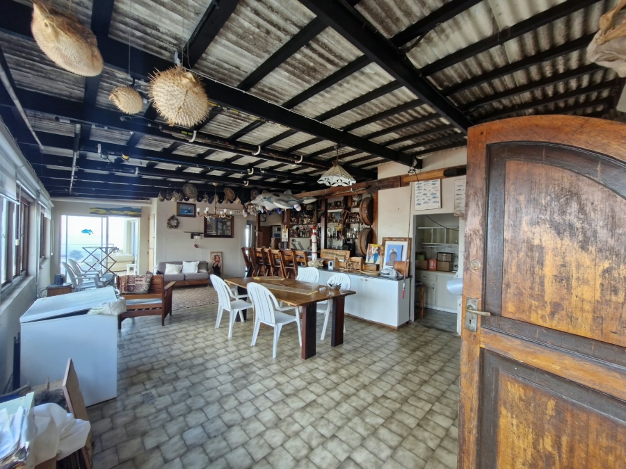 13 Bedroom Property for Sale in Jongensfontein Western Cape